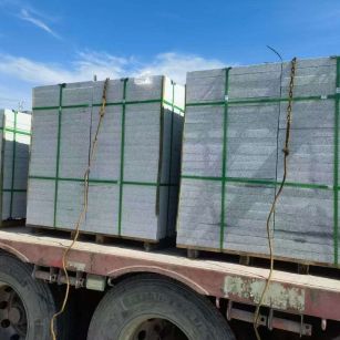 烟台 芝麻白花岗岩地铺石装车日常