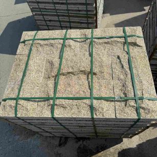 烟台 黄金麻花岗岩石材自然面蘑菇石成品