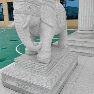 烟台 白麻花岗岩动物异形石雕-大象