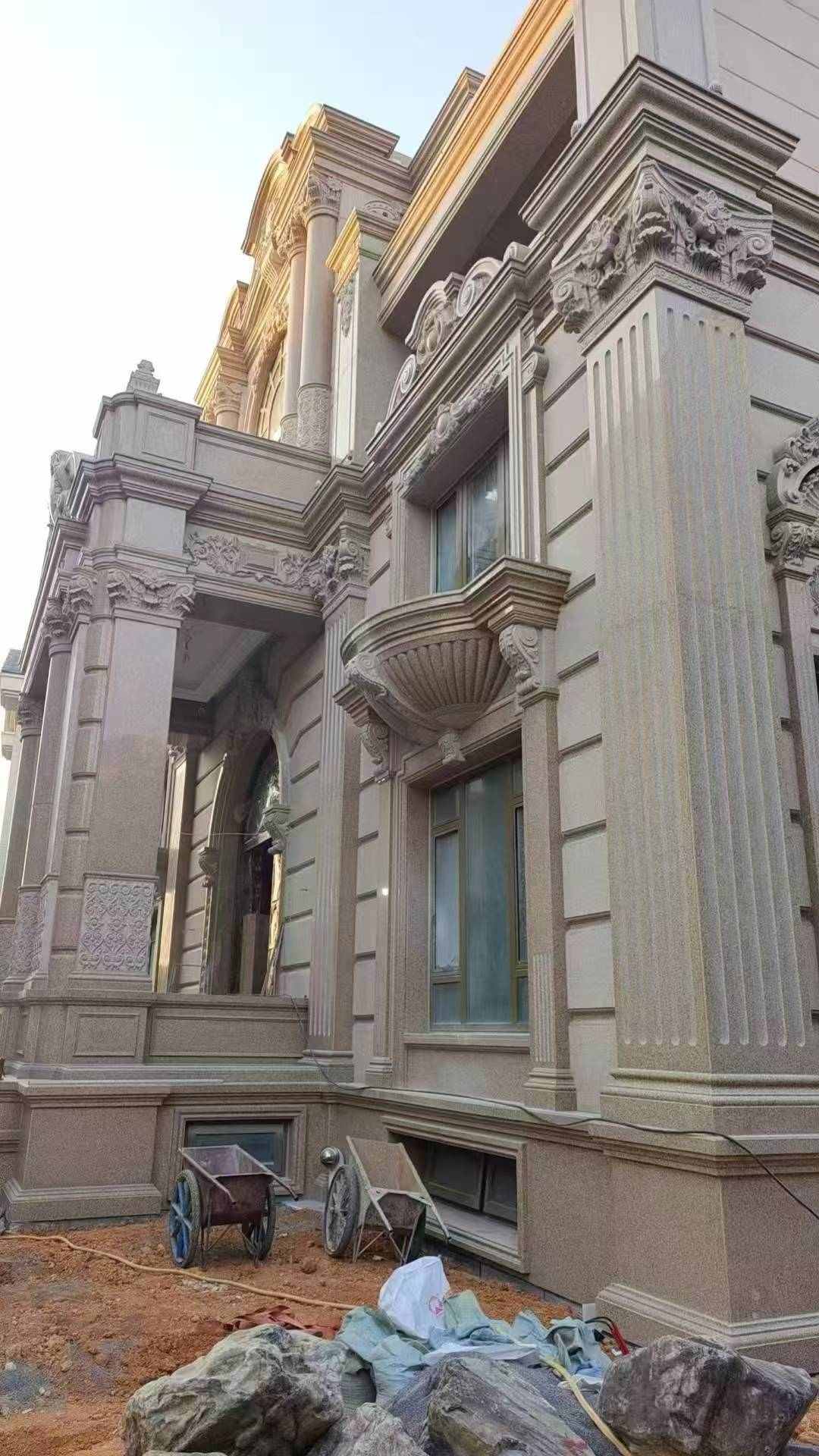 烟台 黄金麻花岗岩光面别墅外墙干挂施工完成