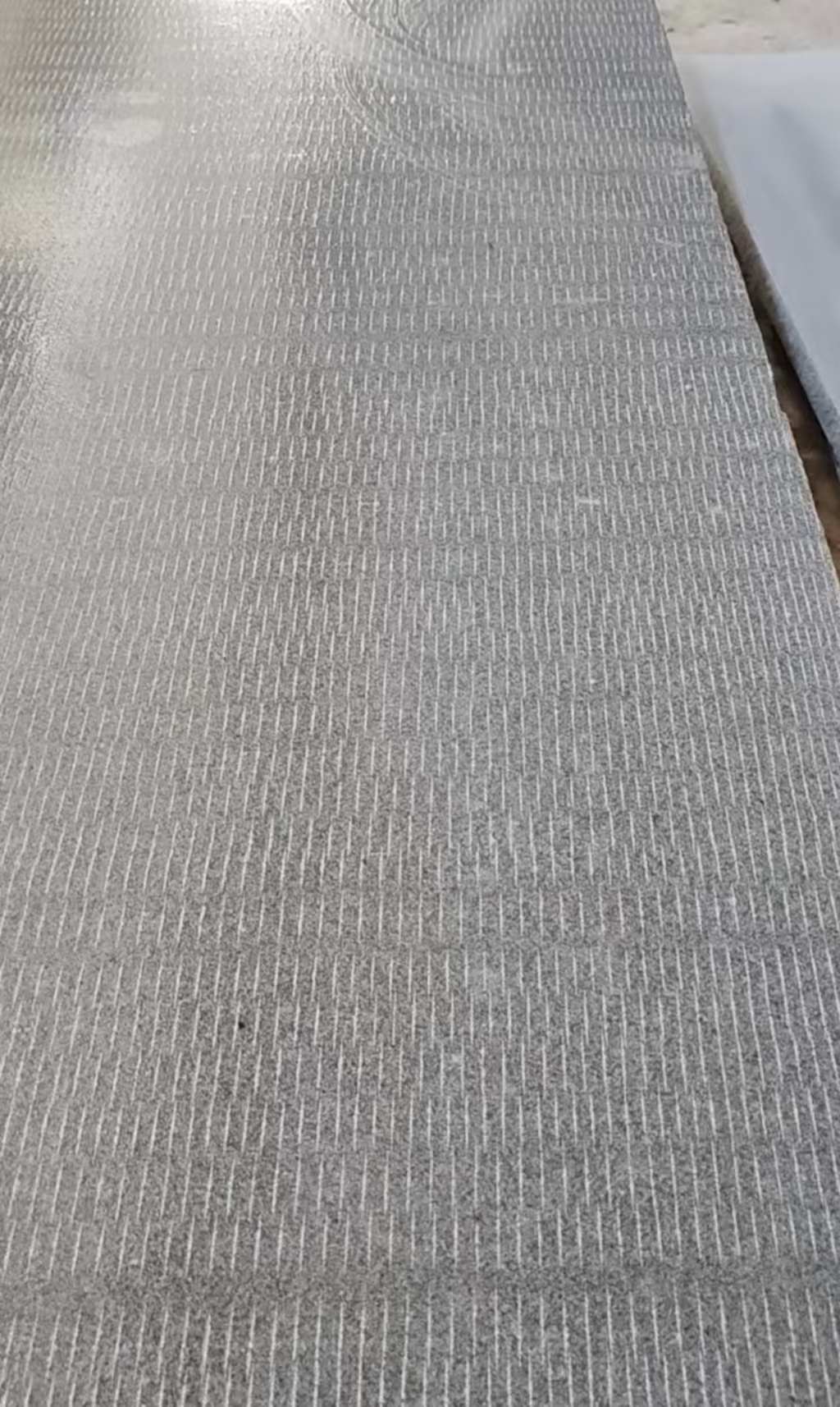 烟台 芝麻灰花岗岩斧剁面，刀斩面