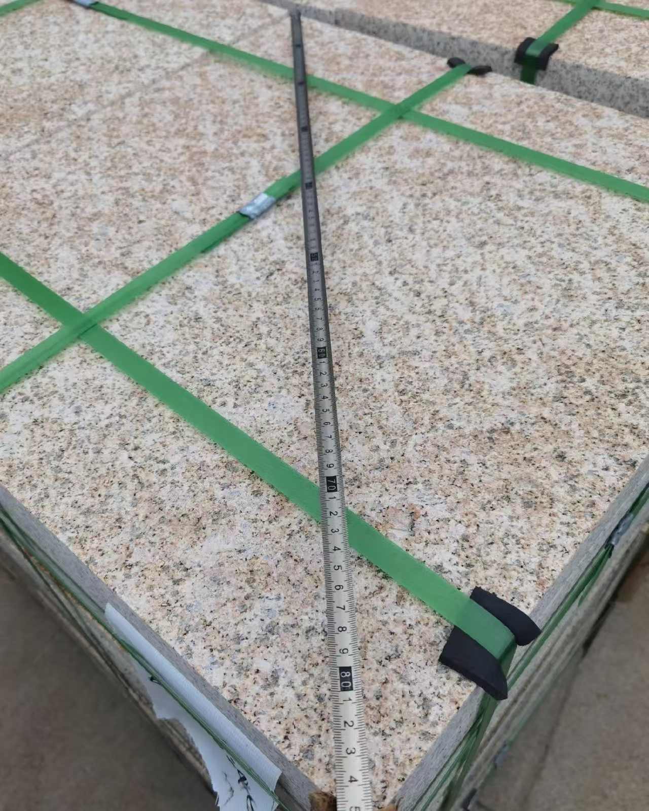 烟台 黄金麻火烧面地铺石