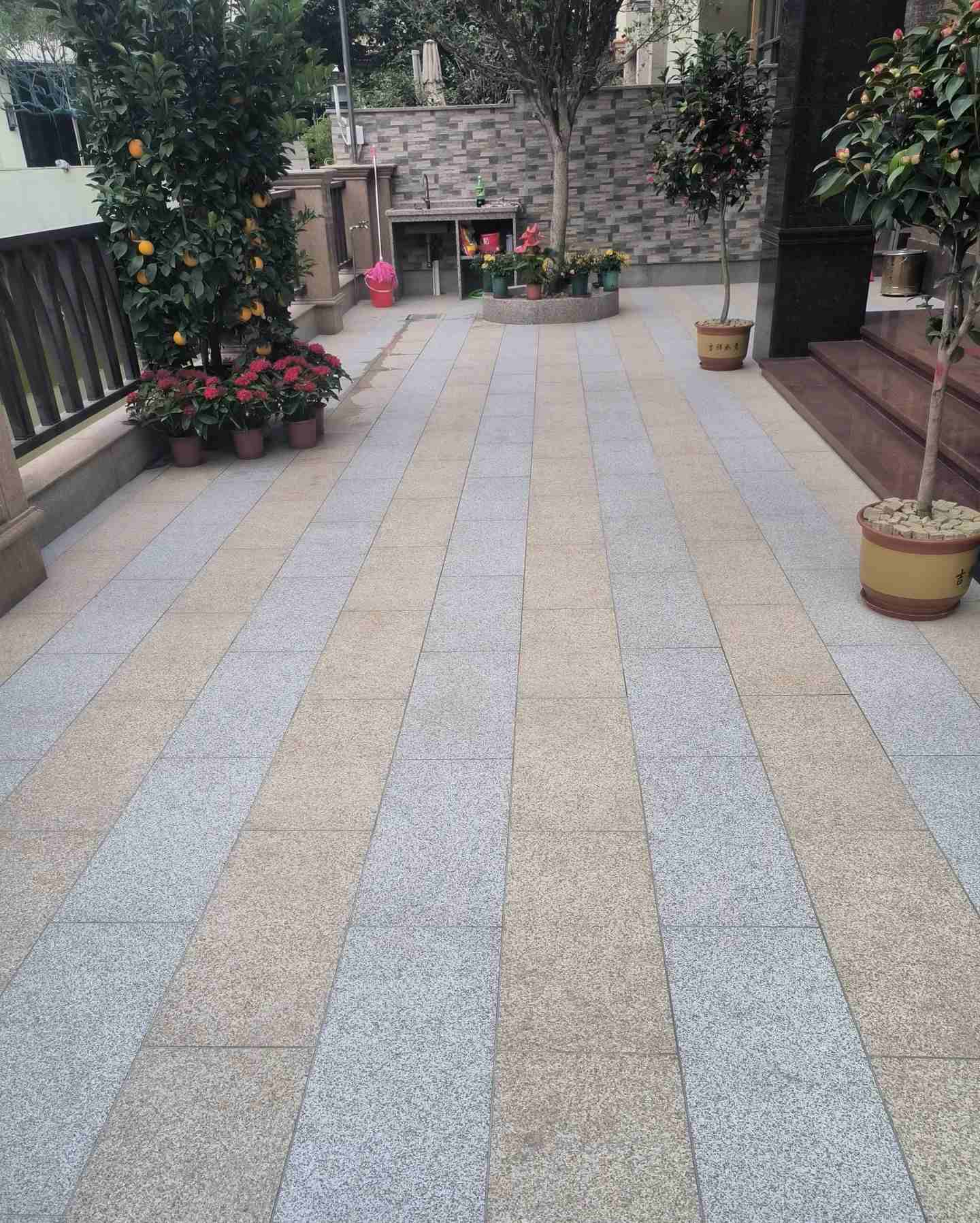 烟台 黄金麻白麻荔枝面庭院铺装展示